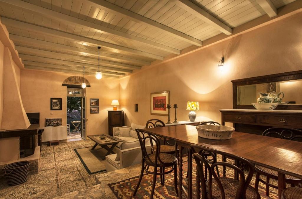 Kyparissia Old Town Lodge With Amazing Sea View Exterior foto